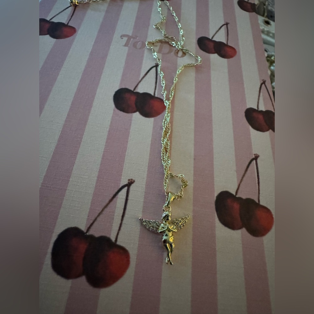 Uncommon James necklace